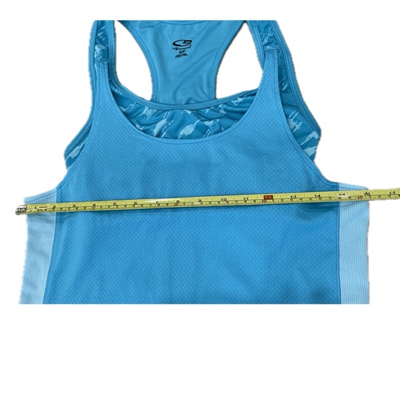 Sz.S-Champion Sports Built in Bra Tank- Blue Light blue - Picture 5 of 14